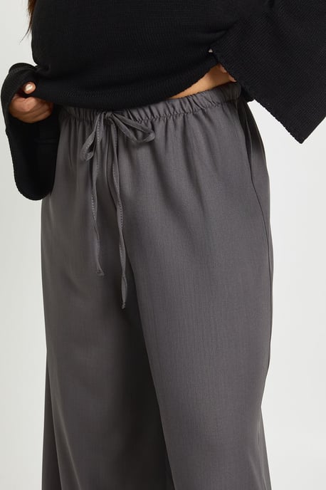 Plus Woven Elasticated Waist Drawstring Wide Leg Trouser - Image 4