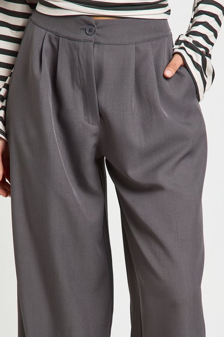 Tall Woven Tailored Pleated Wide Leg Trouser - Image 4