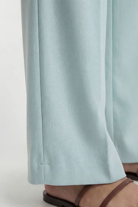 Satin Back Crepe Tailored Wide Leg Trouser - Image 5