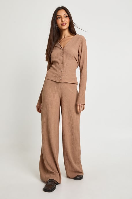 Textured Wide Leg Trouser - Image 3