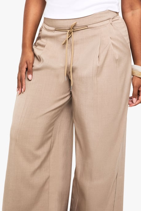 Plus Woven Drawstring Pleated Wide Leg Trouser - Image 4