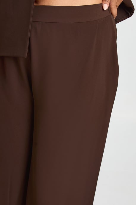 Plus Pleated Tailored Wide Leg Trouser - Image 4