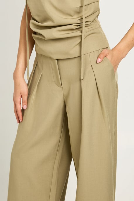 Tailored Wide Leg Trousers - Image 4