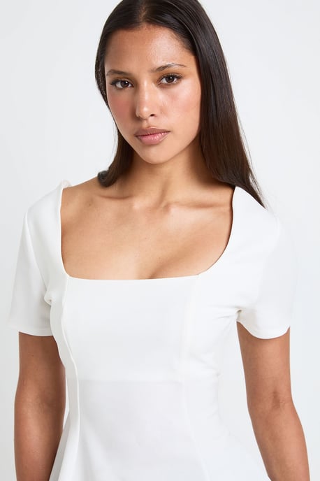 Scoop Neck Short Peplum Top - Image 1