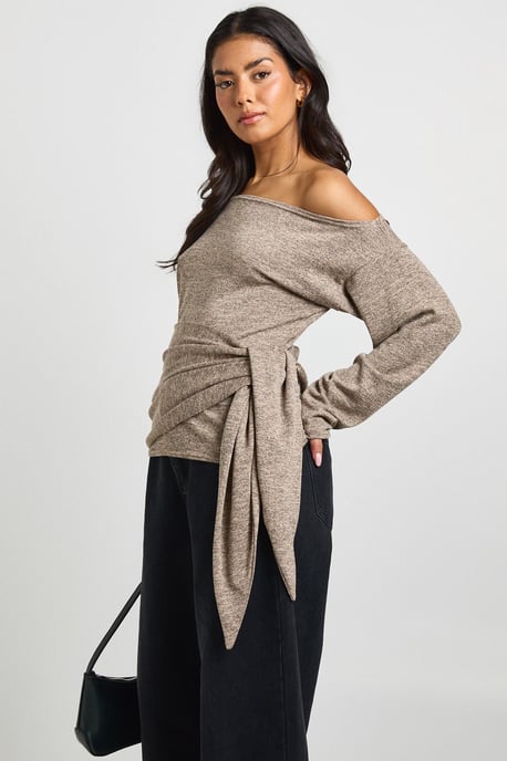 Off The Shoulder Wrap Detail Top - Image 3