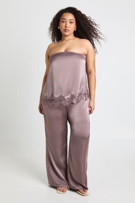 Plus Lace Hem Satin Floaty Bandeau Top - Image 3