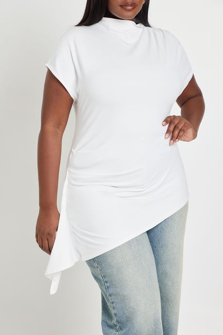 Plus Grown On Neck Cinched Waist TShirt With Drape Side Detail - Image 4