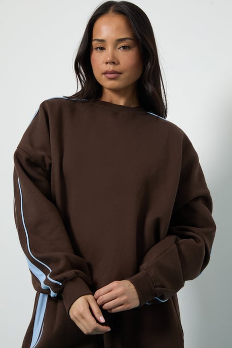 Double Side Striped Oversized Sweatshirt - Image 4