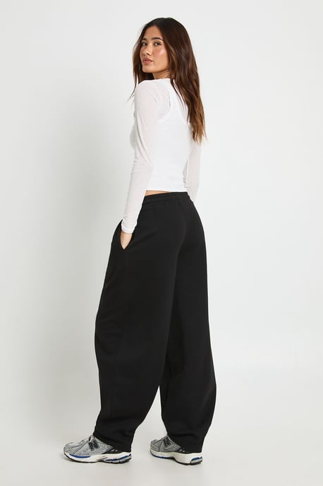 Barrel Leg Jogger - Image 2