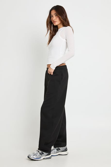 Barrel Leg Jogger - Image 3