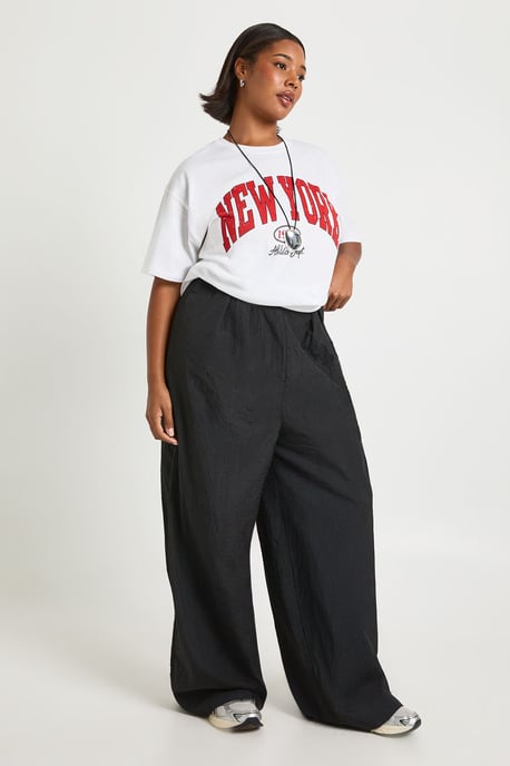 Plus Nylon Pleat Detail Cargo Trousers - Image 3