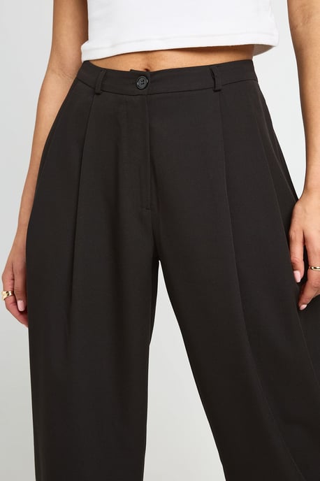 Pleated Barrel Leg Tailored Trousers - Image 4
