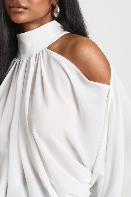 Chiffon Cold Shoulder Volume Sleeve Blouse - Image 4