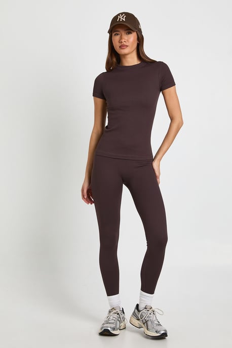Contour Ribbed Seamless Short Sleeve Active Top - Image 3