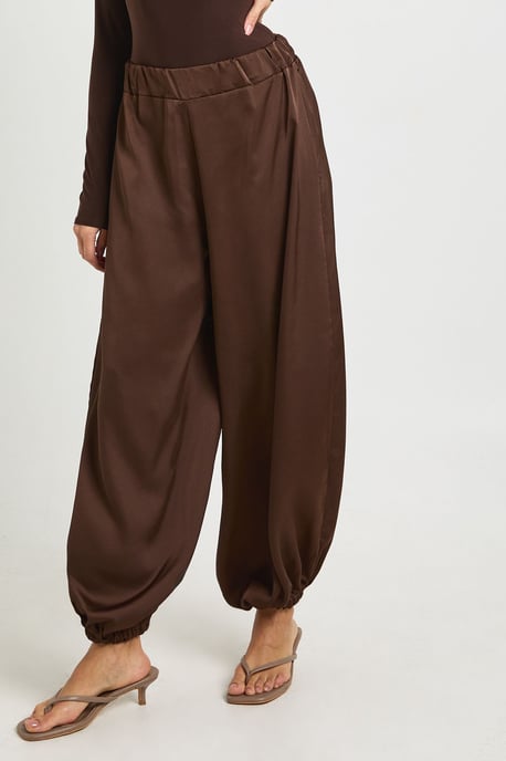 Satin Elasticated Waist Volume Trousers - Image 4