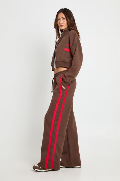 Contrast Striped Funnel Neck Tracksuit - Image 1