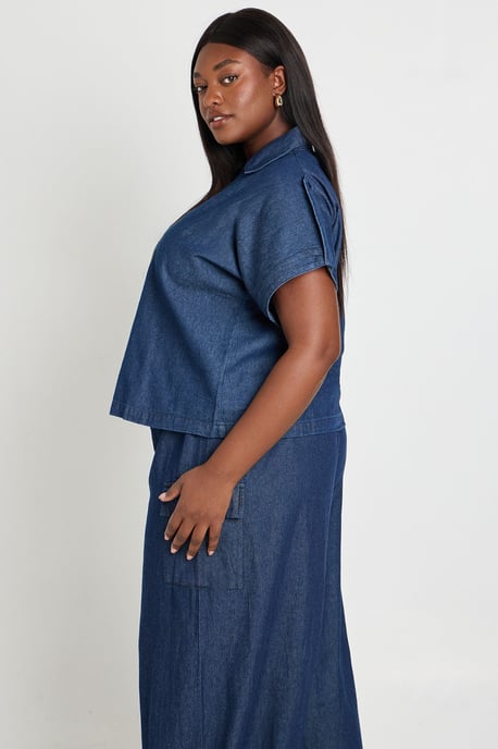 Plus Chambray Short Sleeve Button Down Shirt - Image 2