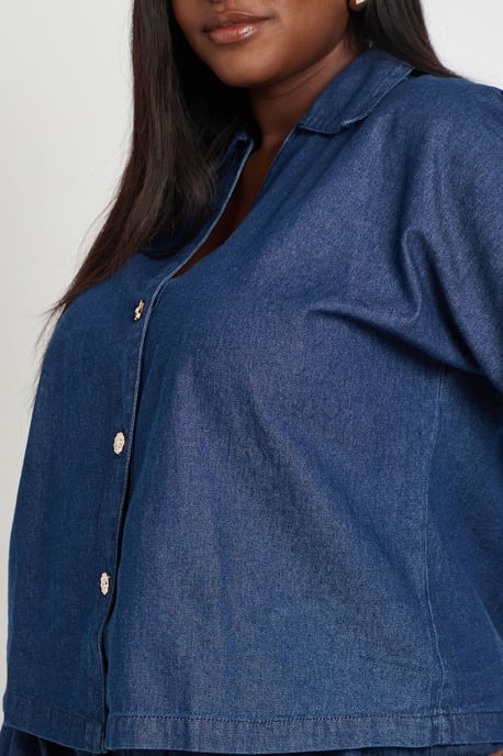 Plus Chambray Short Sleeve Button Down Shirt - Image 4