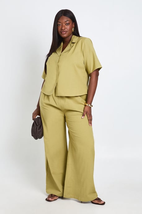 Plus Linen Boxy Short Sleeve Shirt - Image 3