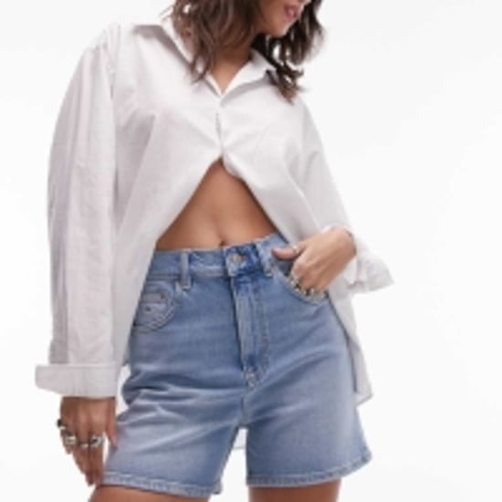 Tommy Jeans mom denim shorts in light wash - Image 1