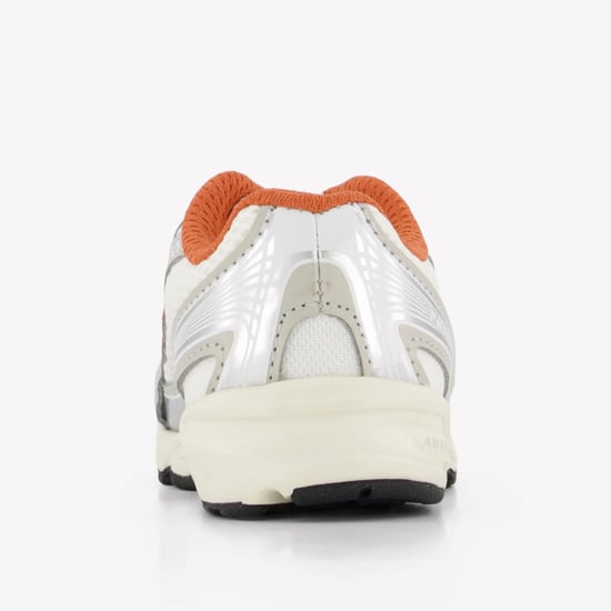 New Balance I740 unisex sneakers in - Image 5