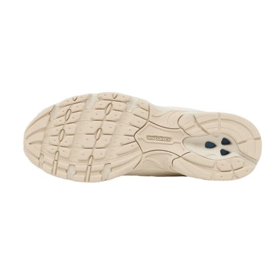 New Balance 740 beige unisex sneaker - Image 6