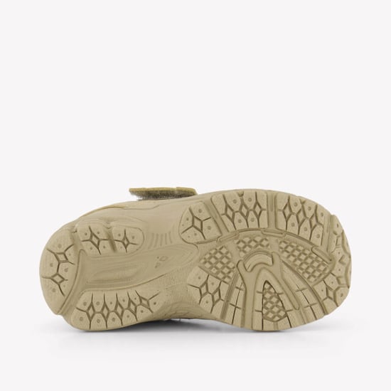 New Balance I2002 unisex sneakers in - Image 6
