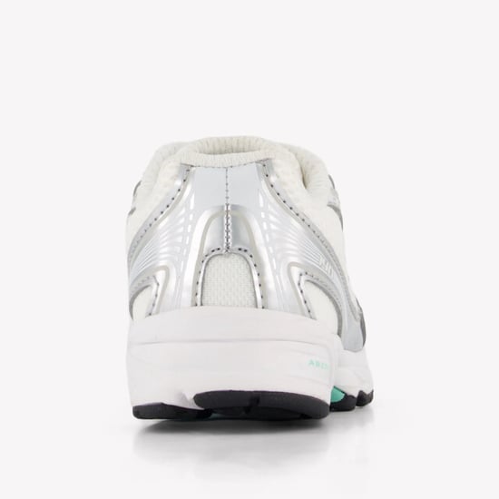 New Balance I740 unisex sneakers in - Image 2