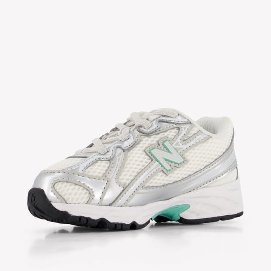 New Balance I740 unisex sneakers in - Image 4