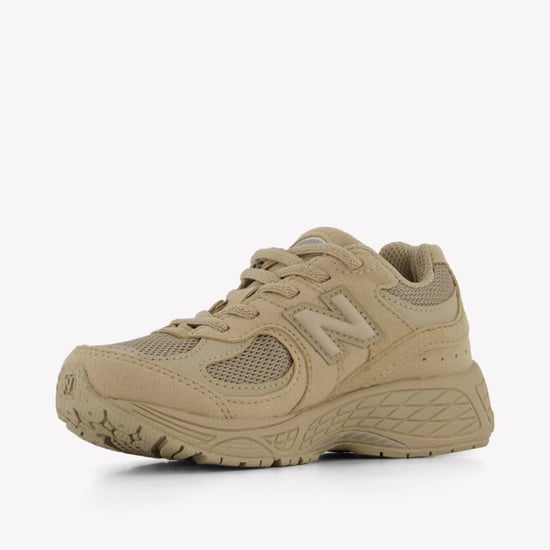 New Balance P2002 unisex sneakers in - Image 3