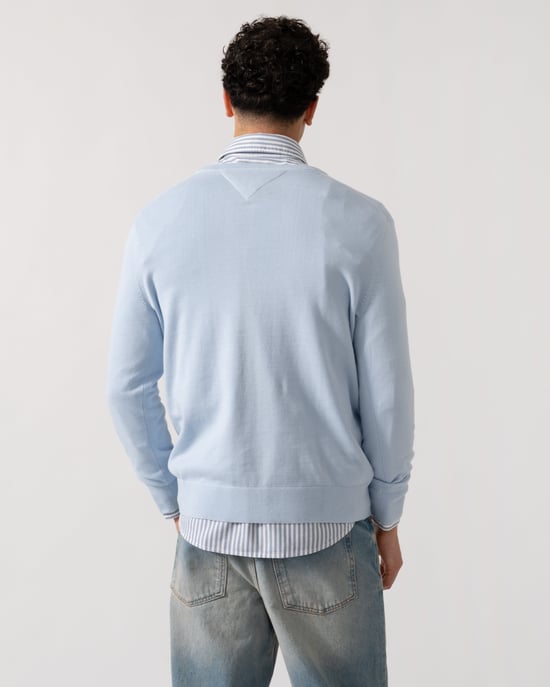 Essential Cotton Crew Neck Long Sleeve Crew Neck Crew Neck Sweatshirt in Light Blue Sweatshirt - Image 2
