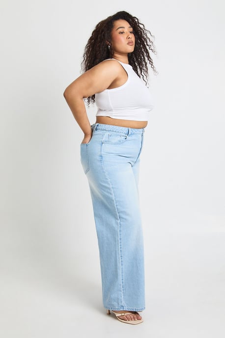 Plus Cinched Waist Loose Fit Jeans With Adjuster - Image 3
