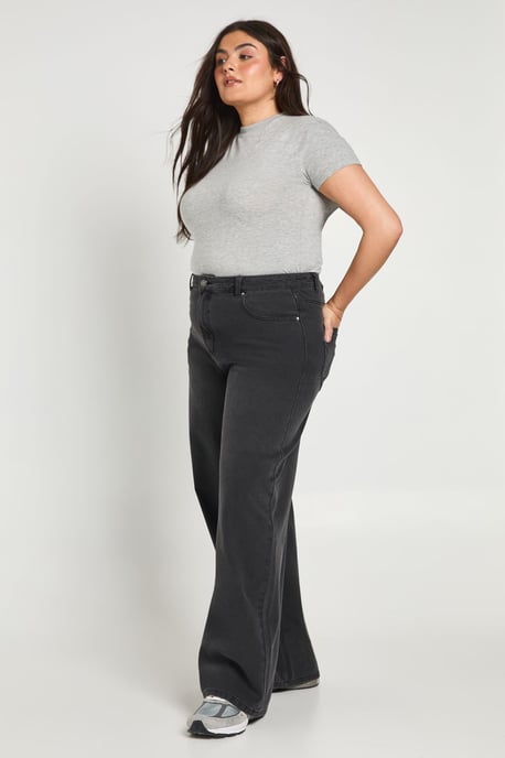 Plus Cinched Waist Loose Fit Jeans With Adjuster - Image 3