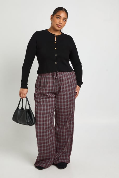 Plus Gold Button Crew Neck Boxy Cardigan - Image 3