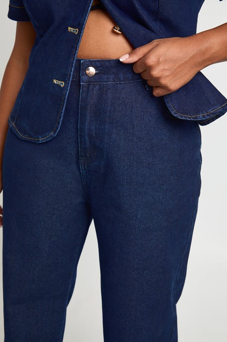 Plus Contrast Stitch Denim Straight Leg Jean - Image 4