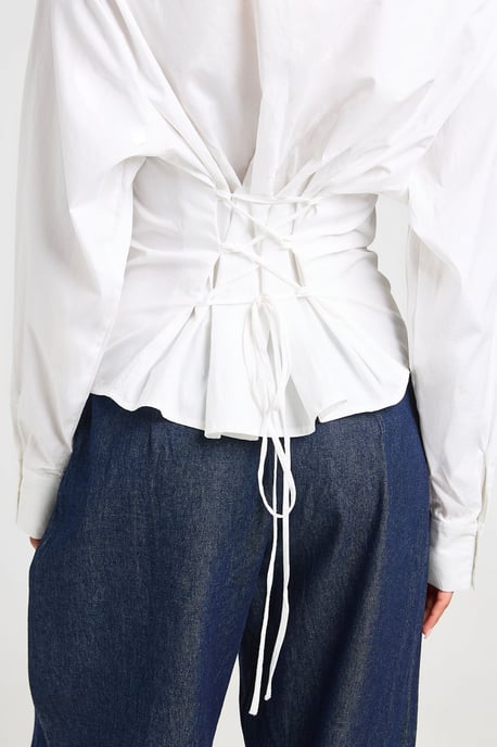 Cinched Tie Back Fitted Shirt - Image 4