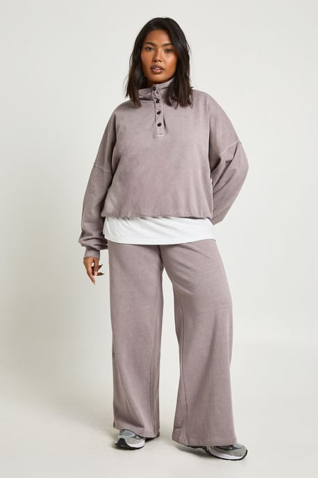 Plus Washed Funnel Neck Sweatshiirt Tracksuit - Image 1