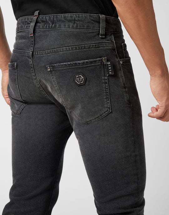 Super raka jeans med monogrammärken - Image 3