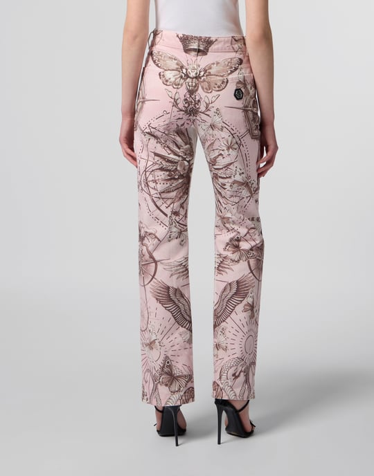 Raka jeans med fjärilstatuering - Image 5