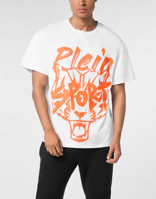 Rundhalsad t-shirt med sportmotiv - Image 2