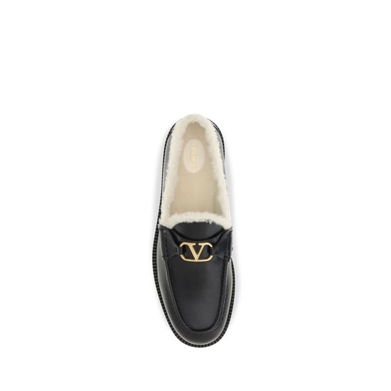 Valentino Garavani Svarta Kalvskinn Bos Taurus Slip-On Loafers - Image 4