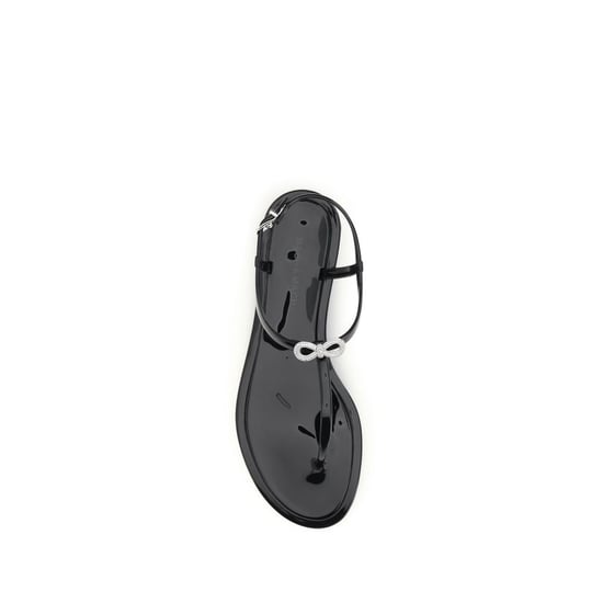 MACH & MACH Zwarte Rubber Platte Sandalen - Image 4