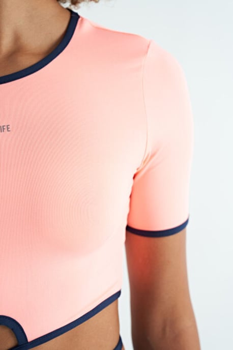 Elastic Crop T-Shirt with Crew Neck - Image 6