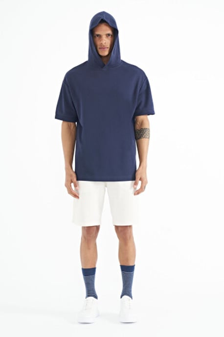 Oversized Hooded T-Shirt with Accessory Details - Image 5