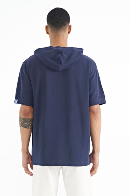 Oversized Hooded T-Shirt with Accessory Details - Image 6