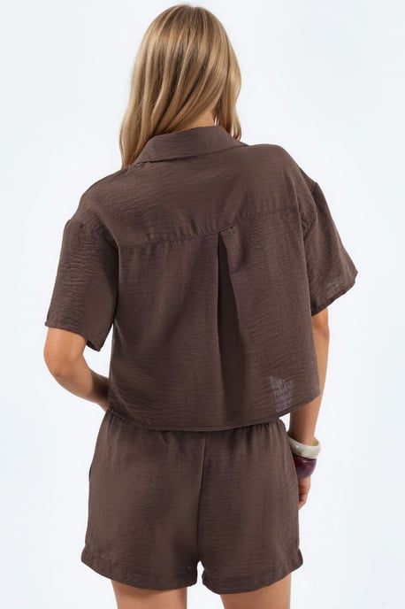 Gelaagde Korte Shirt met Knopen Sluiting - Image 3