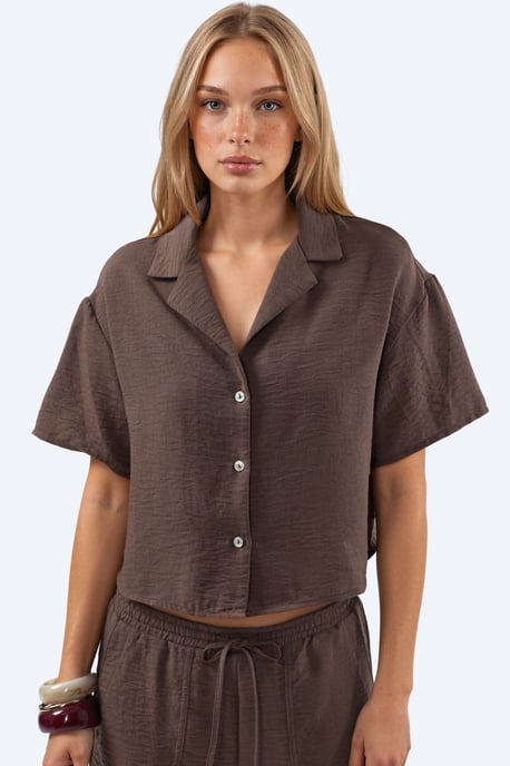 Gelaagde Korte Shirt met Knopen Sluiting - Image 5