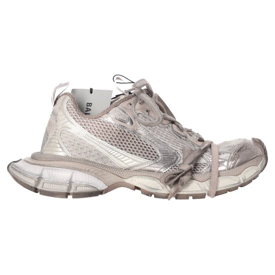 Balenciaga sneakers maat 3XL met een verwassen look in beige polyester - Image 1