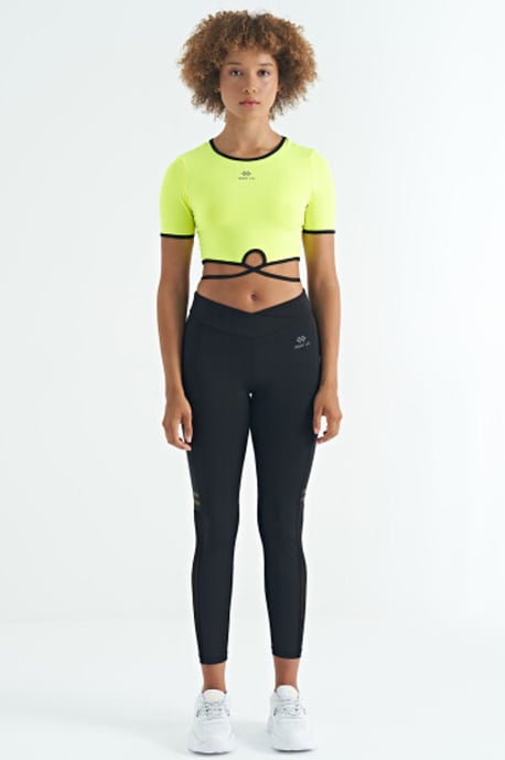 Elastic Crop T-Shirt with Crew Neck - Image 4