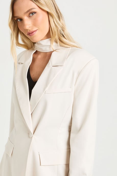 Petite Scarf Detail Cinched Blazer - Image 4
